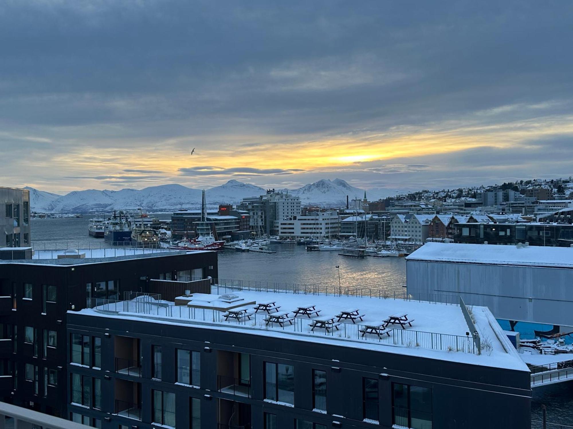 Thenorthernexplorer Penthouse Tromsø Esterno foto