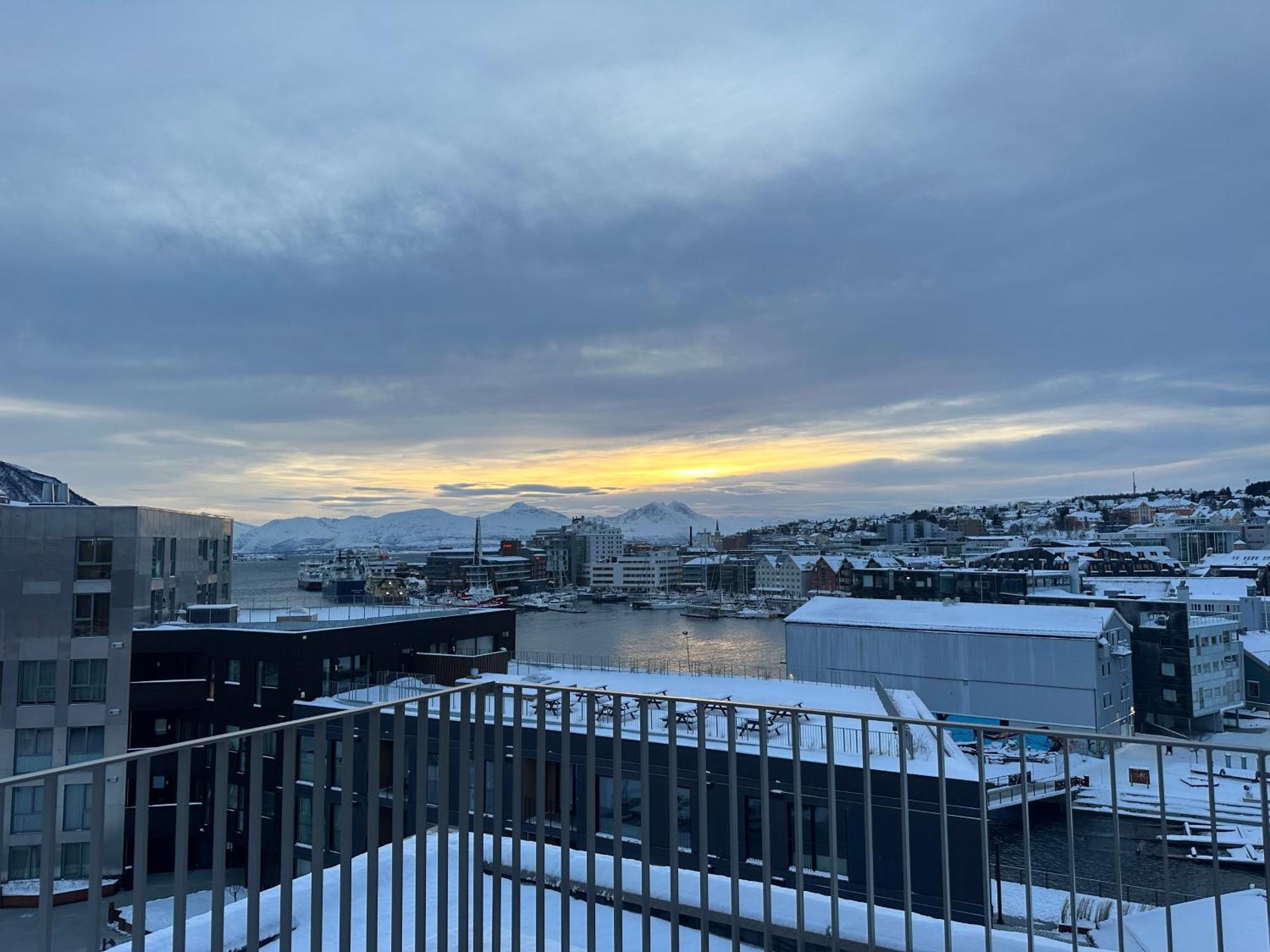 Thenorthernexplorer Penthouse Tromsø Esterno foto