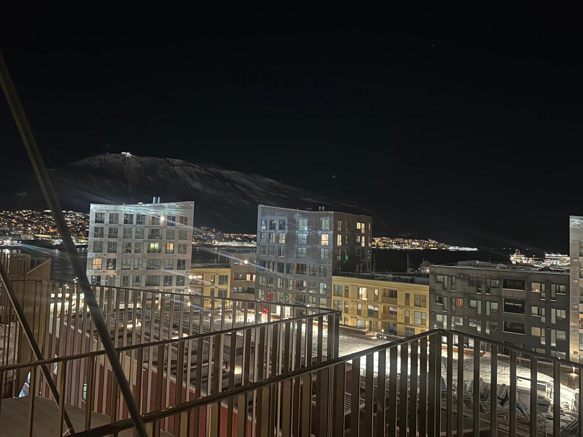 Thenorthernexplorer Penthouse Tromsø Esterno foto