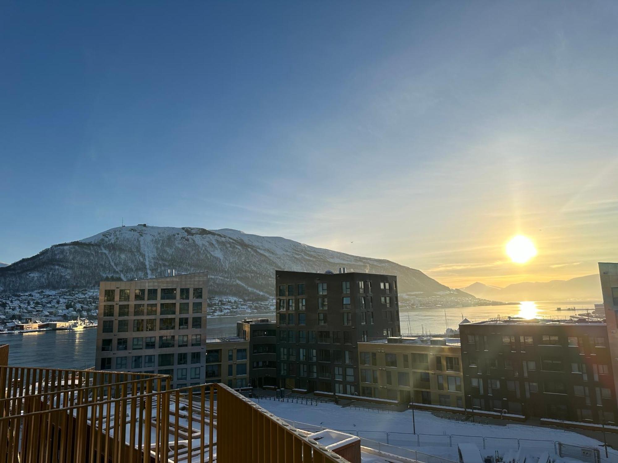 Thenorthernexplorer Penthouse Tromsø Esterno foto
