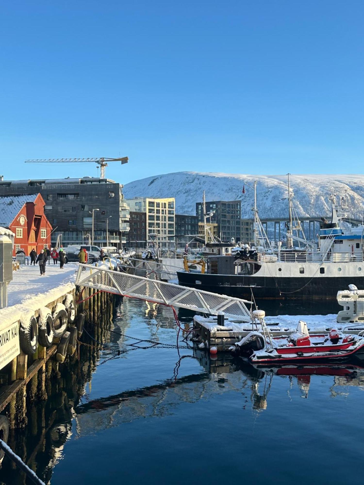 Thenorthernexplorer Penthouse Tromsø Esterno foto
